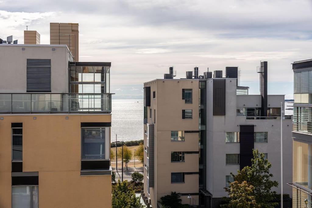 Spacious Home With Four Terrace, Sauna, Sea View Хельсинки Экстерьер фото