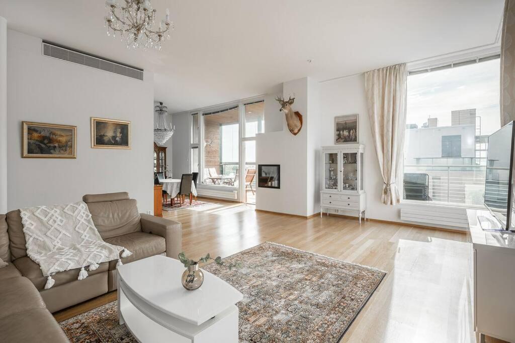 Spacious Home With Four Terrace, Sauna, Sea View Хельсинки Экстерьер фото
